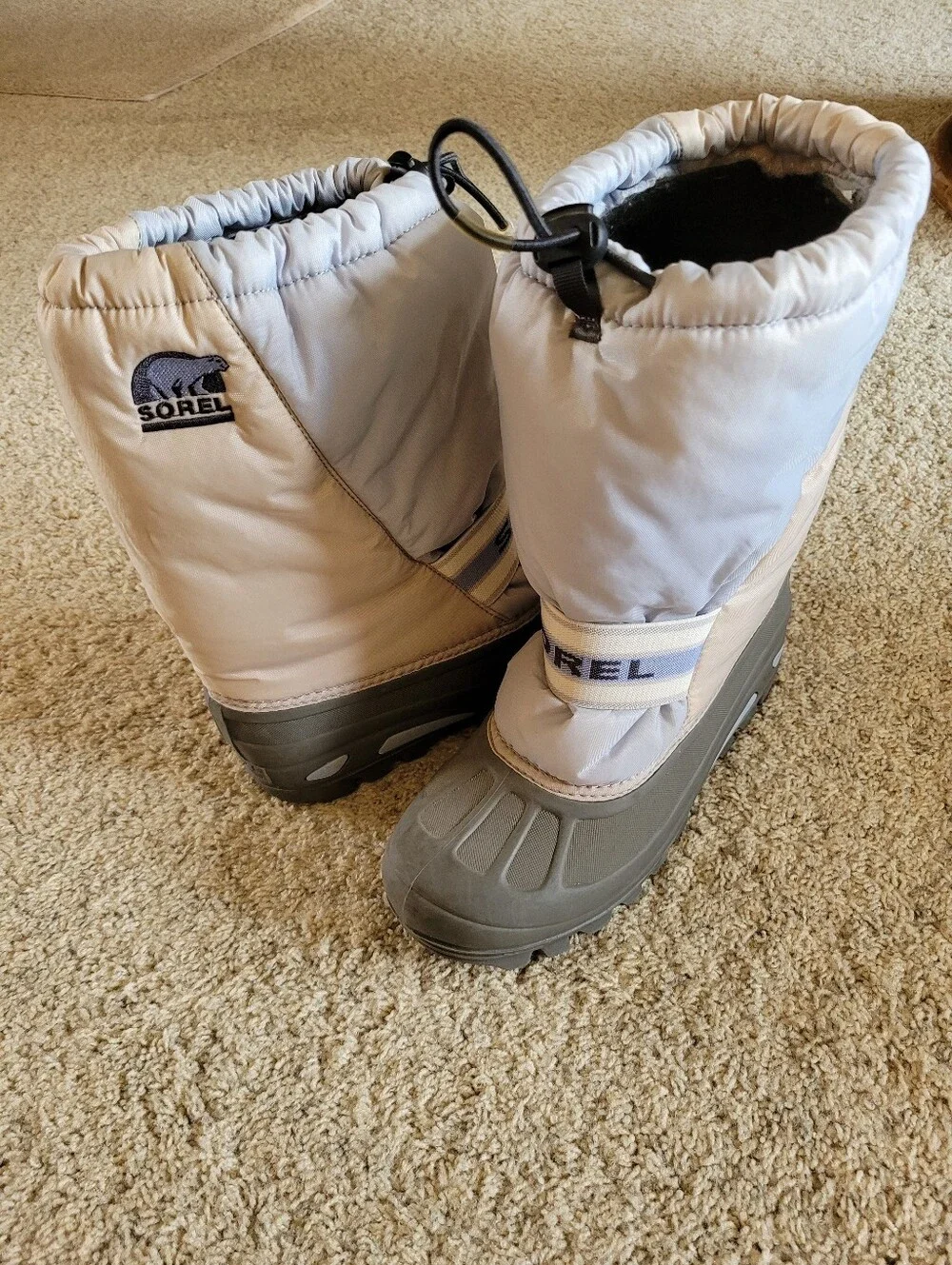 Sorel Womens Light Blue and Cream Insulated Snow Boots Nice Colors Waterproof 7